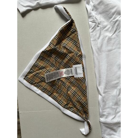 Burberry Claude Mini Check Panel Romper,Hat & Bib Set White 9M 80484071 NWT $300 - Picture 11 of 16
